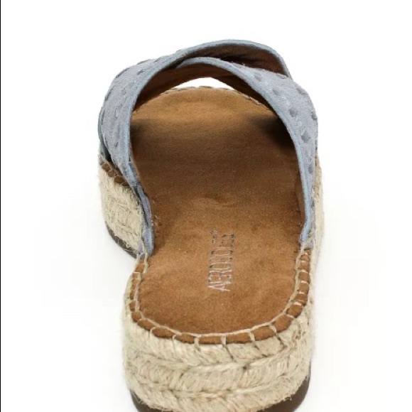 Sandals - Picture 6 of 8